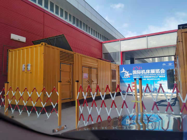 江都发电车出租-发电机无电压或电压太低怎么办？