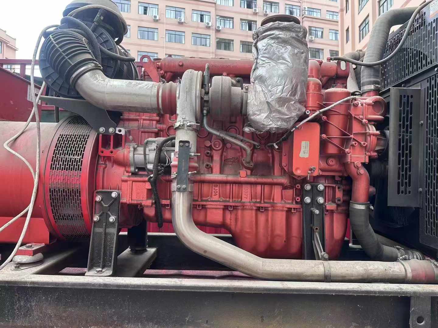 江都如何选择适合 600kW 柴油发电机组的过载保护器？