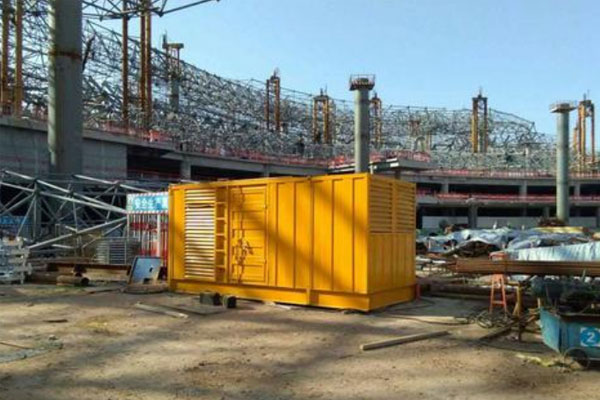 江都发电机出租如何判断空气滤清器是否需要更换？